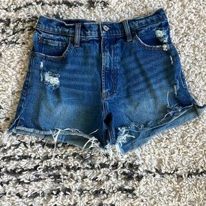 Abercrombie & Fitch The 4” Mom Short High Rise size 27